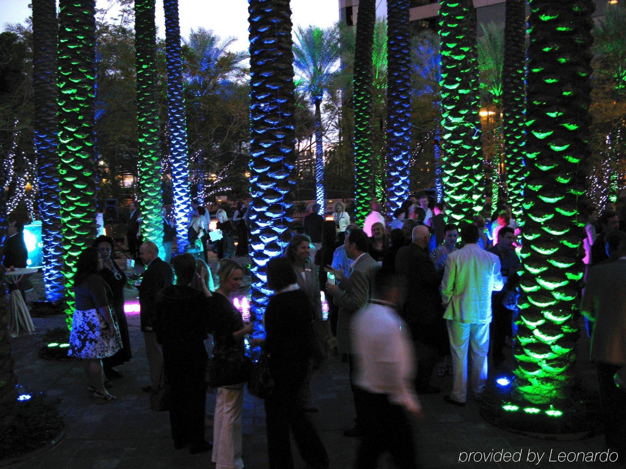 Hampton Inn Phoenix - Biltmore Exterior photo